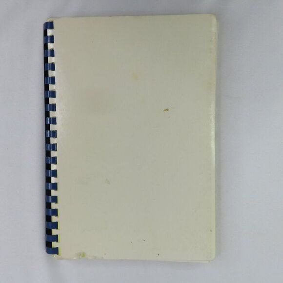 Woodrow Wilson School Book of Favorite Recipes Cook Book 75-76 San Leandro PTA - Picture 10 of 10